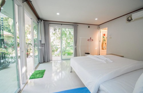 Nong Phlap Hotel | Ingkhao Glamping Resort Huahin
