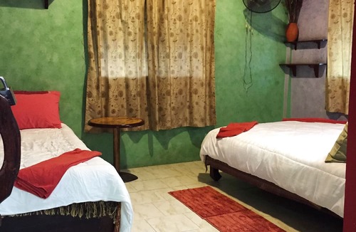 Wachira Phayaban Hotel | Shanti Lodge Bangkok