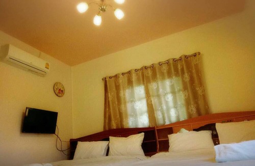 Suan Phueng Hotel | Rai Phurak Resort