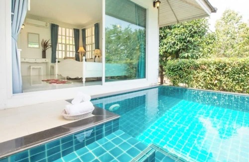 Thap Sai Hotel | The Natural Garden - Khao Soi Dao -