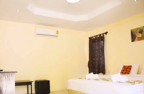 Chom Bueng Hotel | Lake Scene Resort