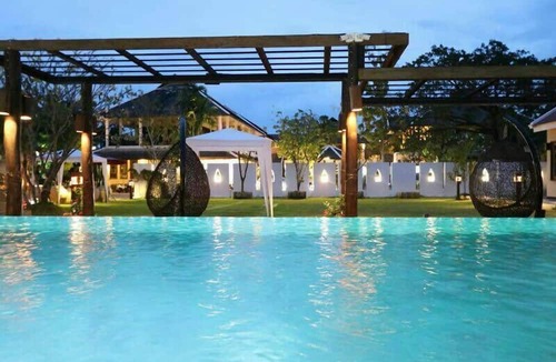 Mae Hia Hotel | HueanKhamHom Resort