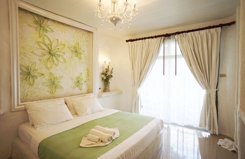 Suan Phueng Hotel | Baan Aom Kod Kun Kao