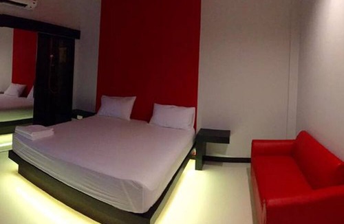 Phitsanulok Hotel | i DUS Resort