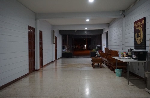 Pua Hotel | Parichart Place