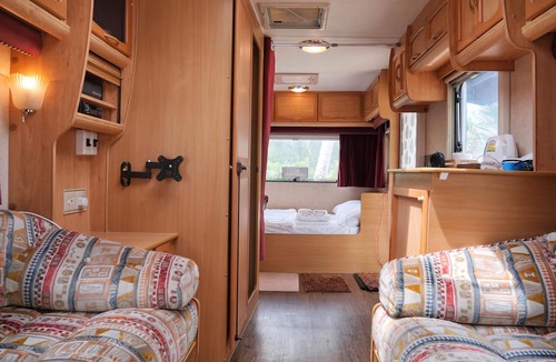 Na Mueang Hotel | Samui Caravans Beach Camp