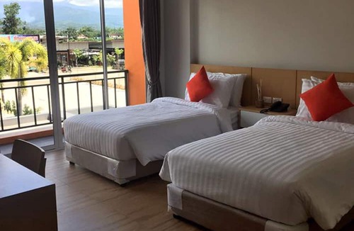 Fang Hotel | Sleeping Tree Hotel