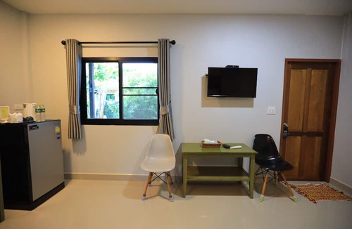 Thap Than Hotel | Numhom Resort