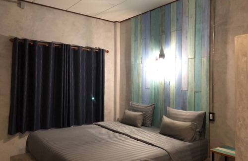 Koh Lan House | Samanta By The Sea - Adults Only