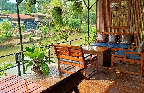 Ayutthaya Hotel | Baan Canalee