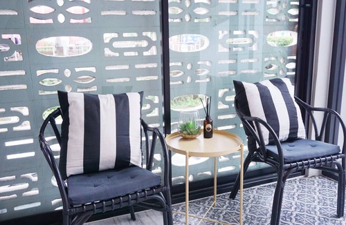 Wiang Nuea Hotel | Martin Place