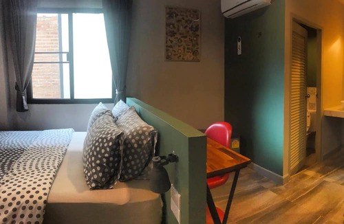Wiang Nuea Hotel | Martin Place