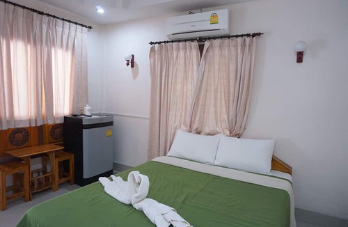 Wisai Tai Hotel | Nampueng Resort