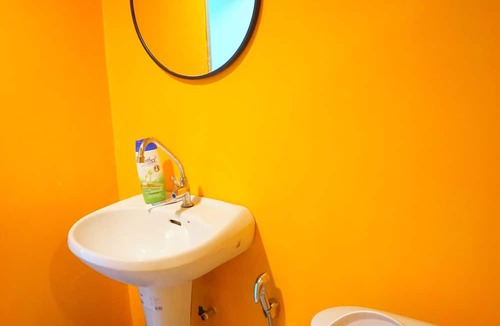 Pak Khlong Hotel | Room 9 Hometel