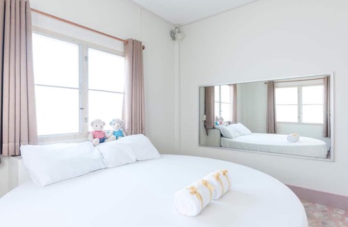 Khlung Hotel | Chimphli Hotel