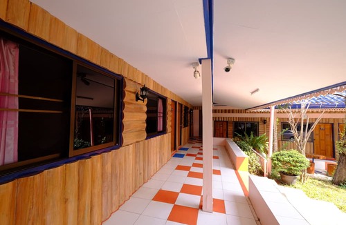 Chong Kham Hotel | Penporn Guesthouse