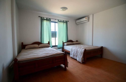 Hua Toei Hotel | BarandBed URT
