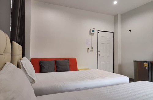 Roi Et Hotel | The Amber Mansion