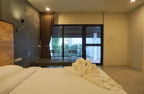 Rayong Hotel | Banyan Resort At Rayong