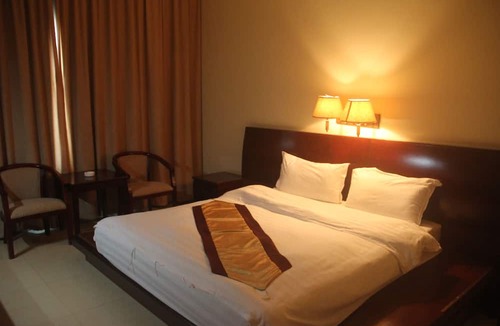 Luang Namtha Hotel | Royal Hotel Luang Namtha ' Huang Ching'