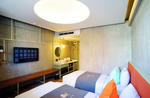Ban Phan Thom Hotel | Samsen Street Hotel
