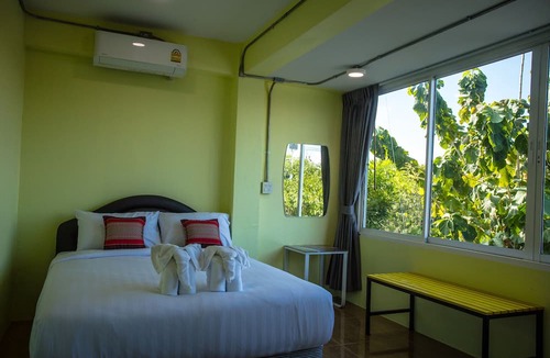 Tak Hotel | Baan Chang Hotel & Coffee House
