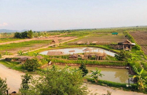 Thoeng Hotel | Rai Ruen Rom Organic Farm