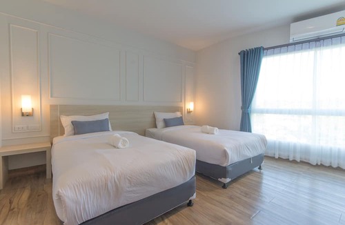 Ban Don Chan Hotel | Donchan Grand Hotel