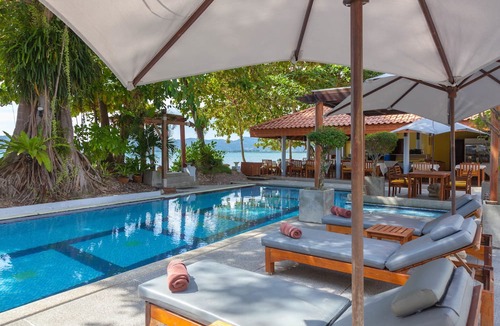 Wichit Resort | By the Sea