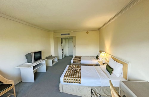 Chang Khlan Resort | Lanna Palace 2004 Hotel