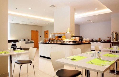 Thung Maha Mek Hotel | ibis Bangkok Sathorn