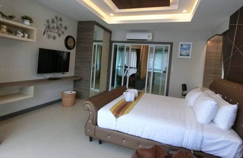 Sarika Hotel | The Rabbit Home