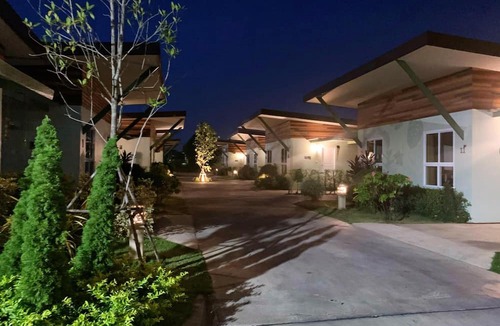 Kaeng Khoi Hotel | Me and Tree Villa