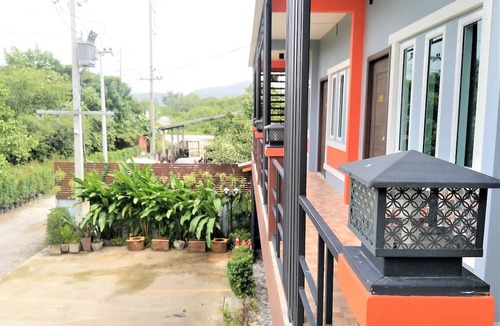 Kaeng Khoi Hotel | Rossarin Garden Resort 2