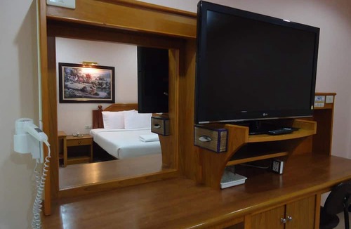 Nai Mueang Hotel | Phadaeng Hotel