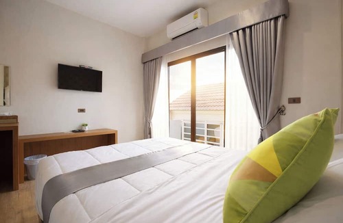 Chiang Rai Hotel | 777 Food & Bed