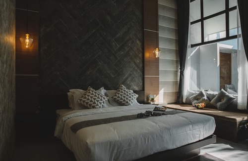 Sri Phum Hotel | Arun Dara Villa