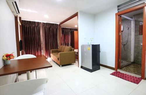 Samut Sakhon Hotel | You House Residence