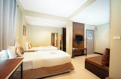 Phutthamonthon Hotel | The Palm Hotel