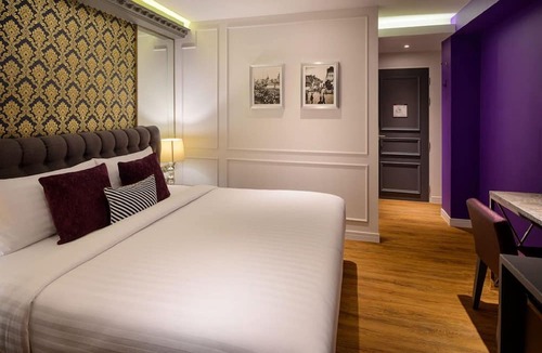 Chana Songkhram Hotel | Villa De Khaosan