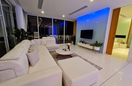 Hua Hin Villa | Kehadfa Signature