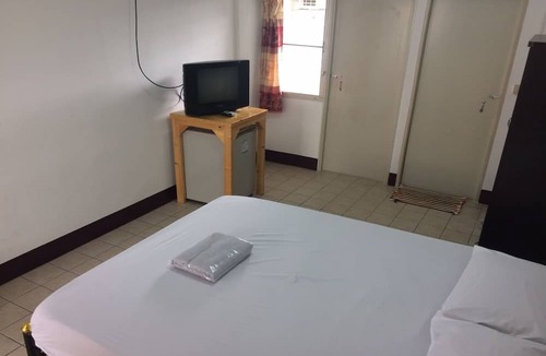 Khlong Chaokhunsing Hotel | NR Guesthouse