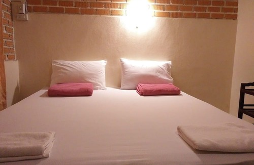 Pak Phayun Hotel | Khaochan Resort