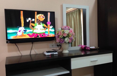 Bang Khun Thian Hotel | Soi44 Rama2 Room for Rent