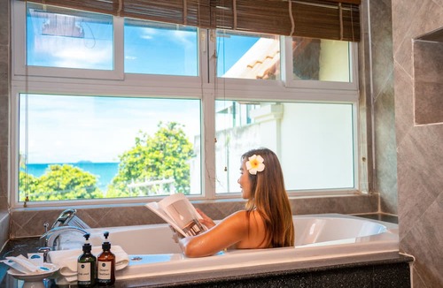 Jomtien Hotel | Avalon Beach Resort Pattaya