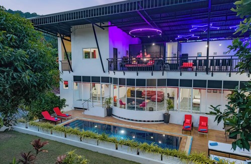 Chalong Villa | Villa Nap Dau 10 Bedrooms