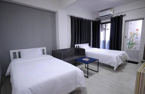 Bang Na Hotel | Sakun Place
