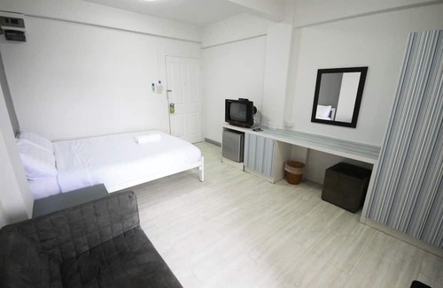 Bang Na Hotel | Sakun Place