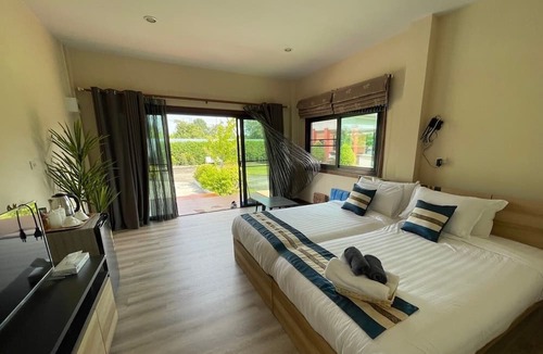 Lat Krabang Hotel | QG Resort