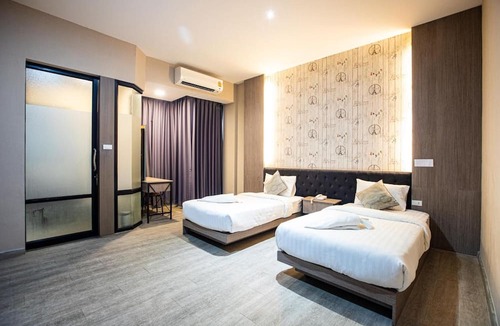 Rangsit Hotel | Tara Park Resotel